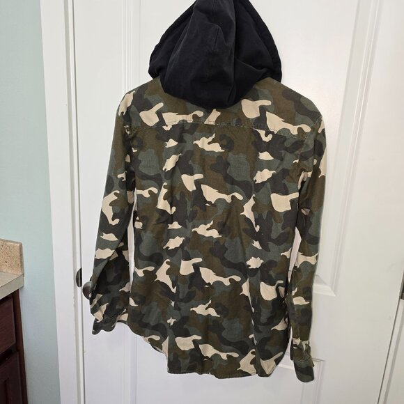 H&M Divided Camo Hoodie Sweatshirt Size 6 Draw String Green Black Zip Up - Picture 6 of 7